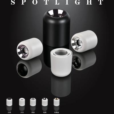 Surface-mounted spotlights